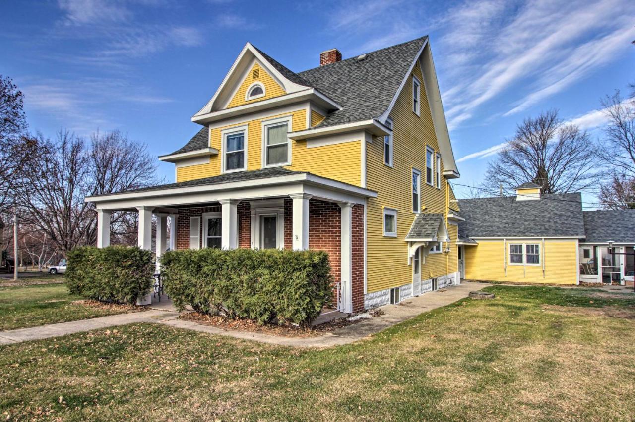 Cozy Appleton Getaway With Screened-In Porch And Yard! 外观 照片